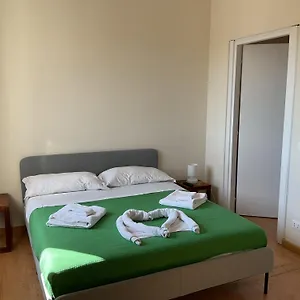  Casa vacanze Attico Urban Chic